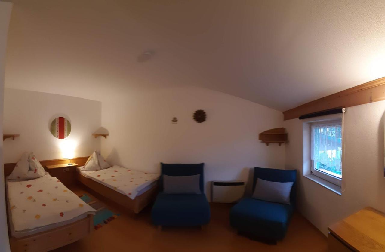 Apartamento Haus Koenigshofer Neusiedl am See Exterior foto