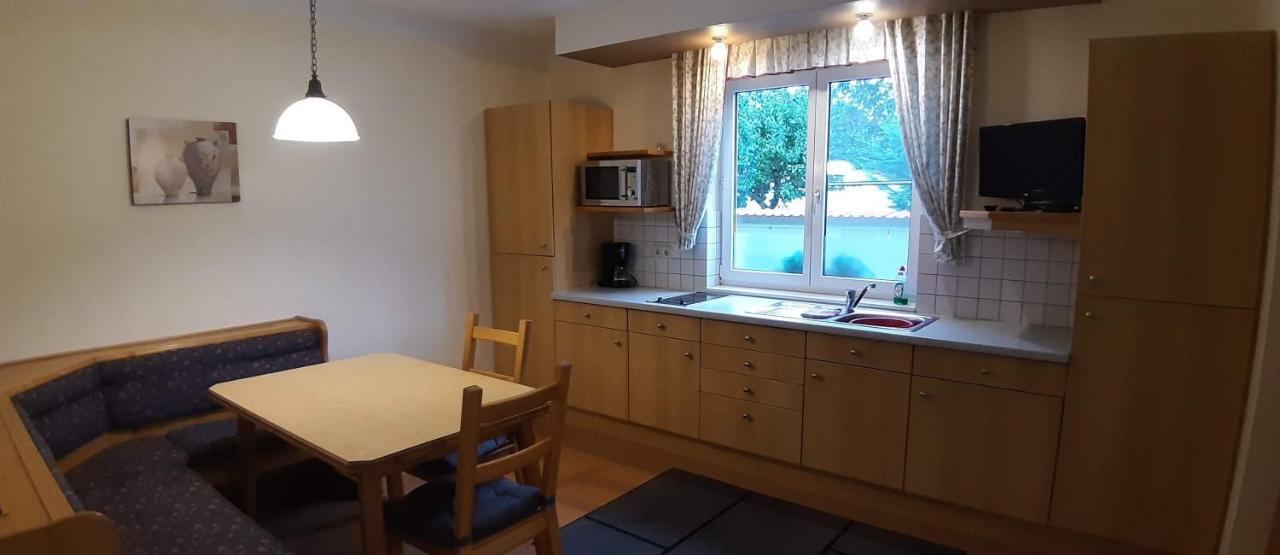 Apartamento Haus Koenigshofer Neusiedl am See Exterior foto